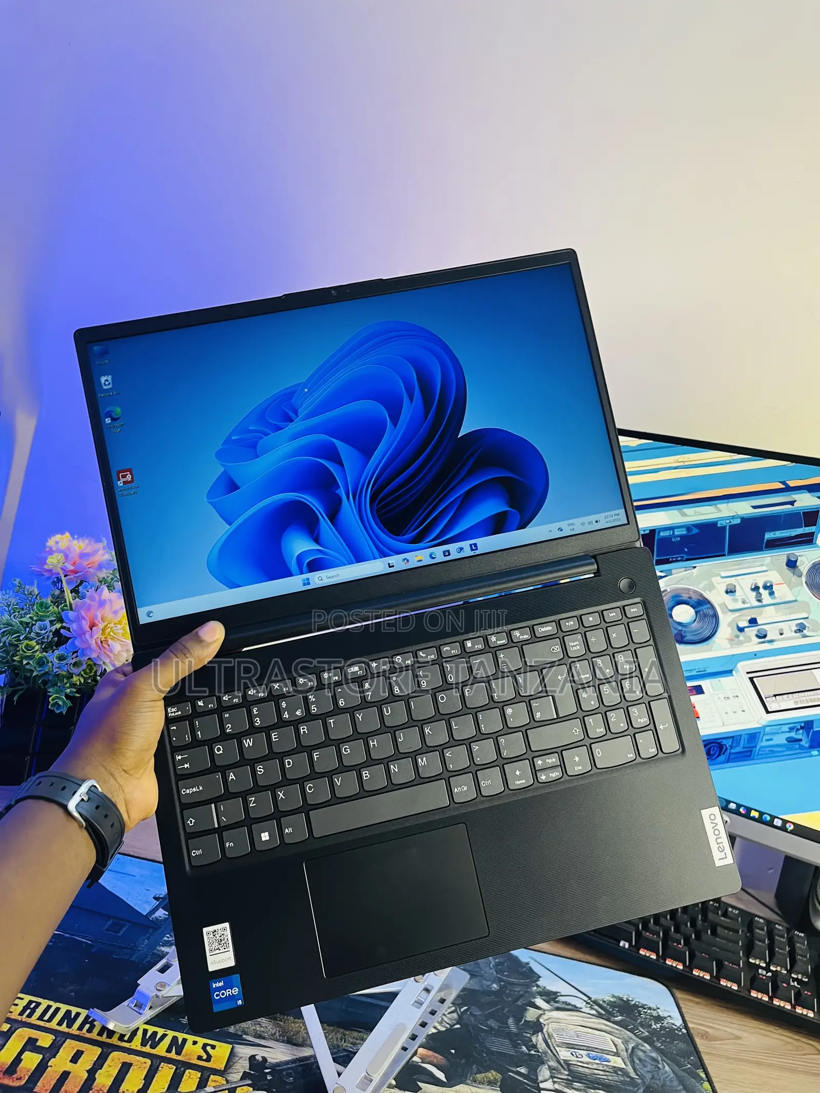 New Laptop Lenovo V15 16GB Intel Core I5 SSD 512GB