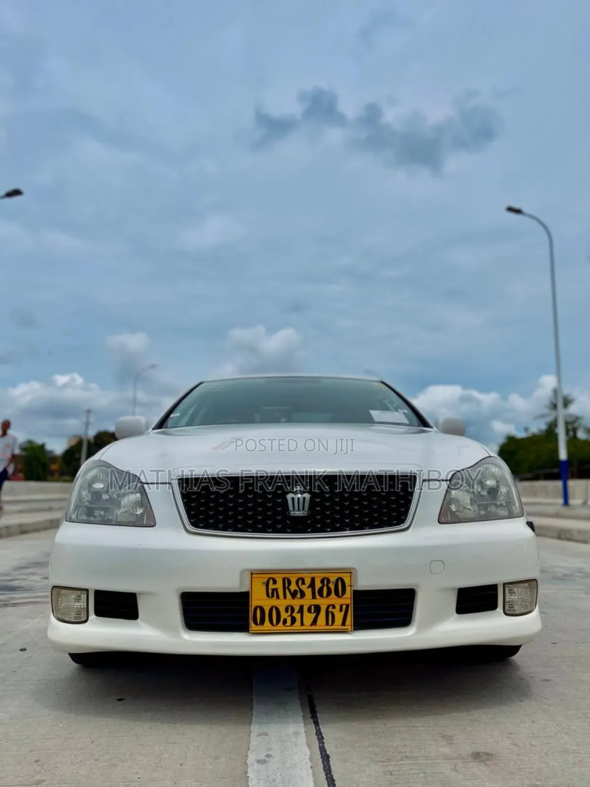 Toyota Crown 2006 White