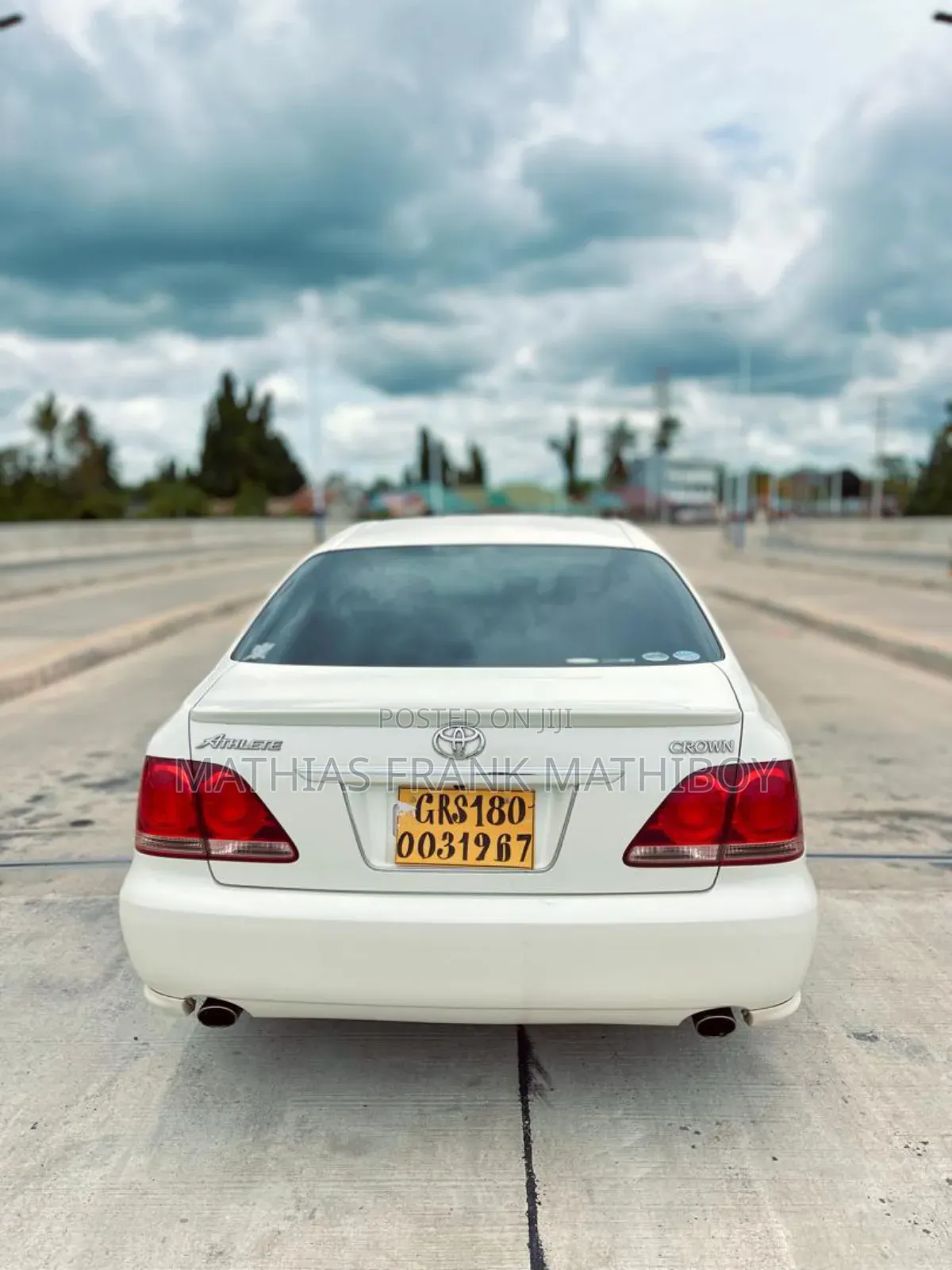 Toyota Crown 2006 White