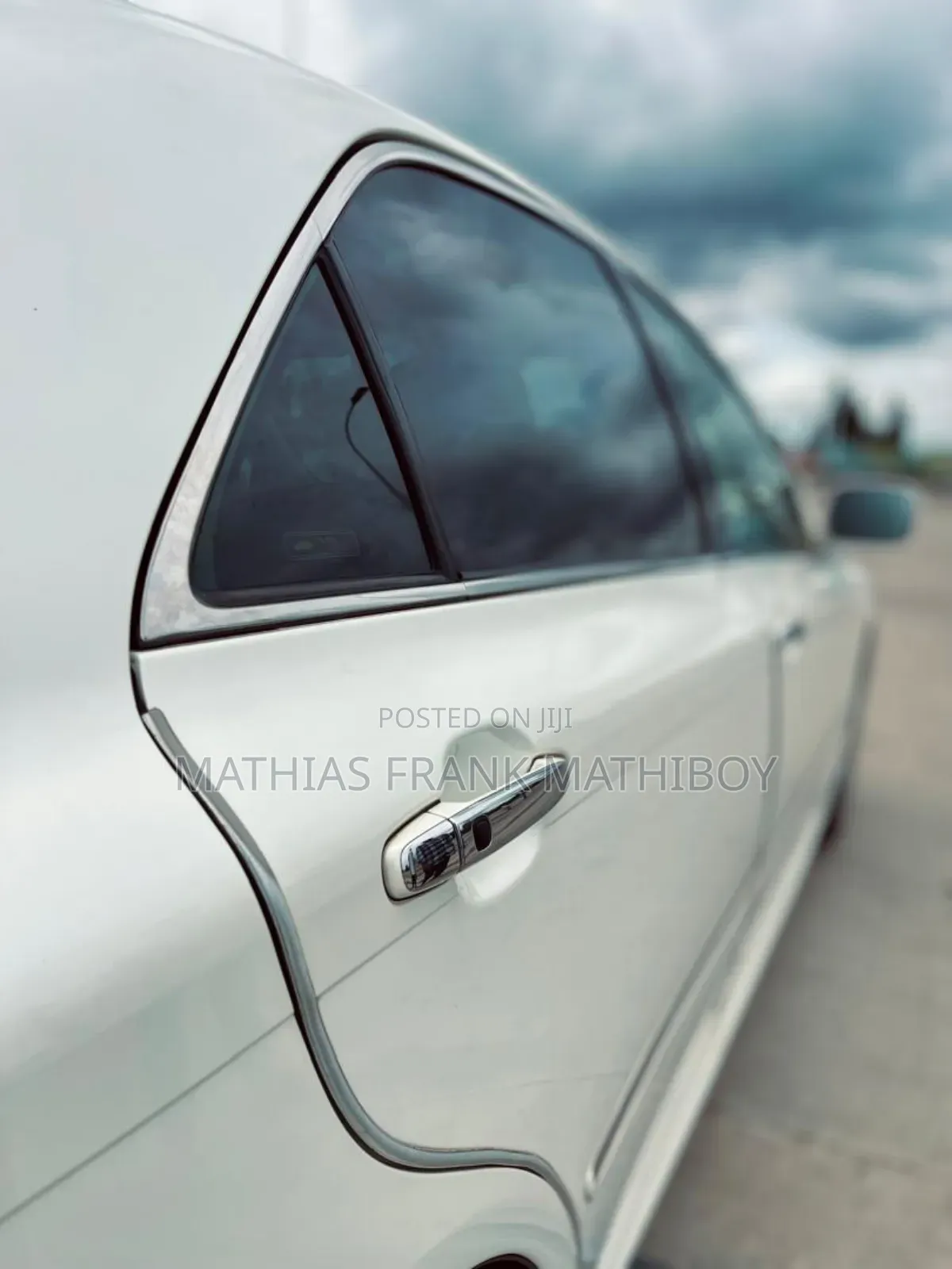 Toyota Crown 2006 White