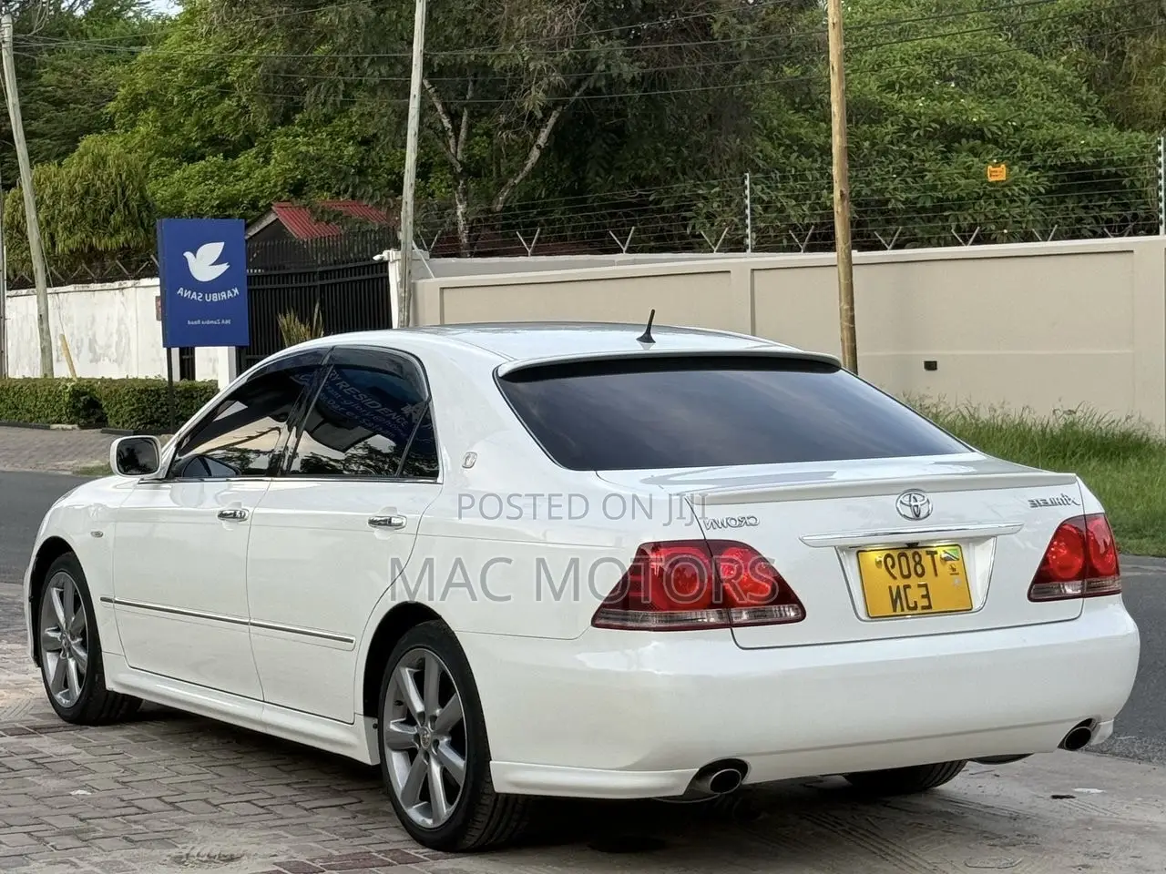Toyota Crown 2006 Pearl