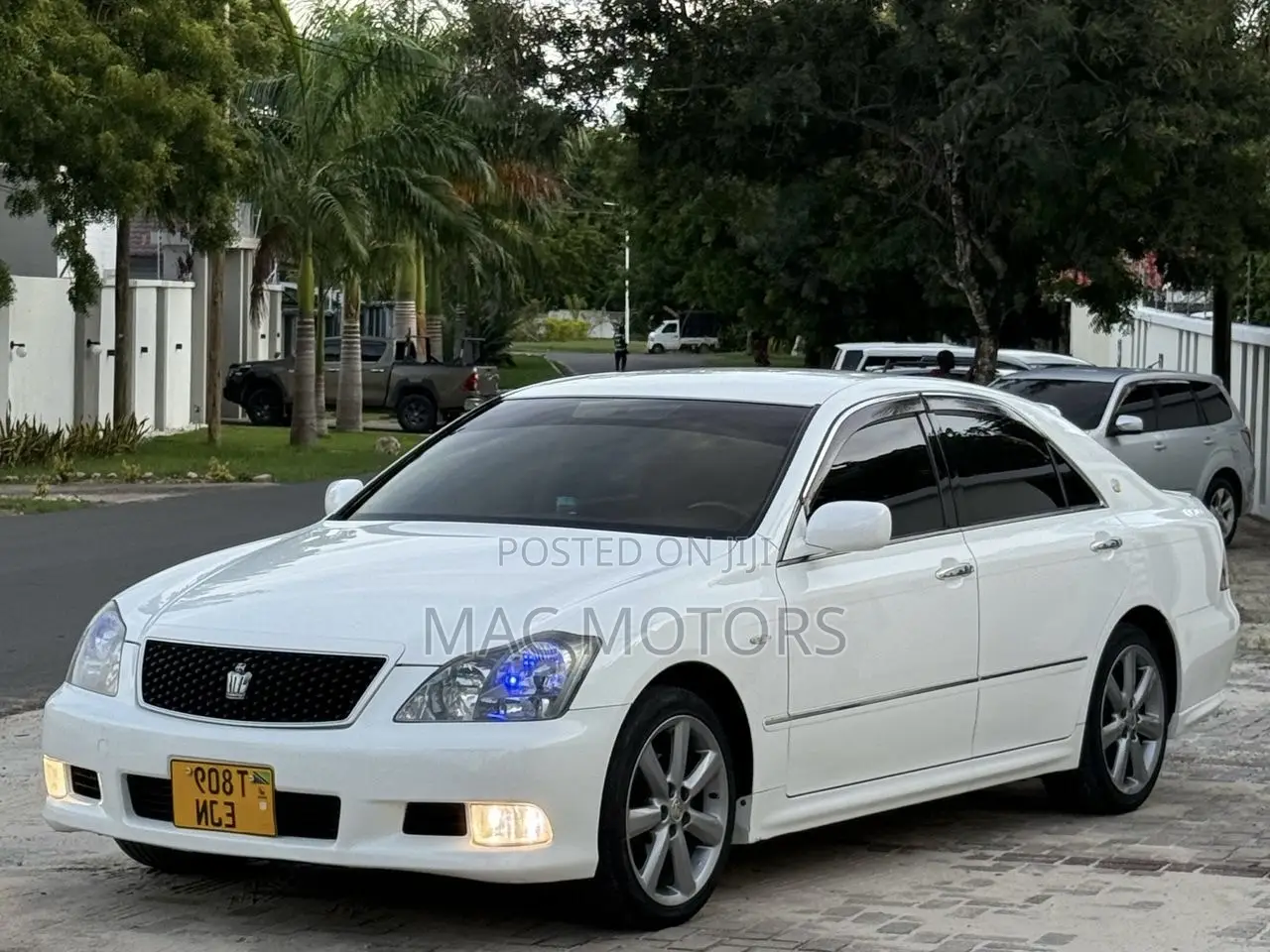 Toyota Crown 2006 Pearl