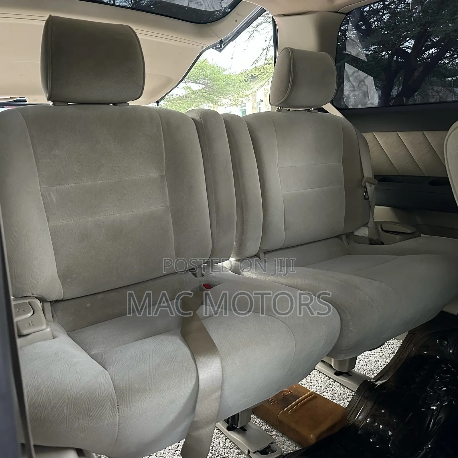 Toyota Alphard 2.4 Petrol FWD 2006 Black