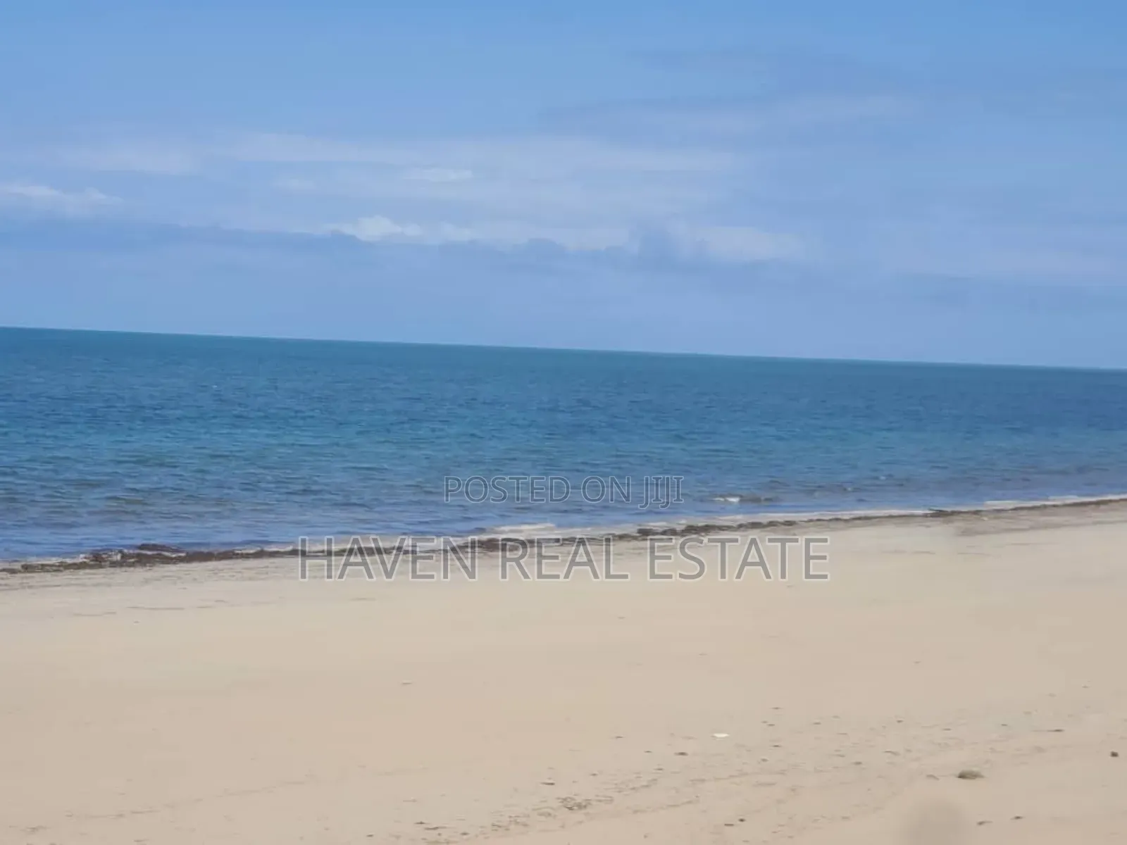 Beach Plot for Sale at Pangani