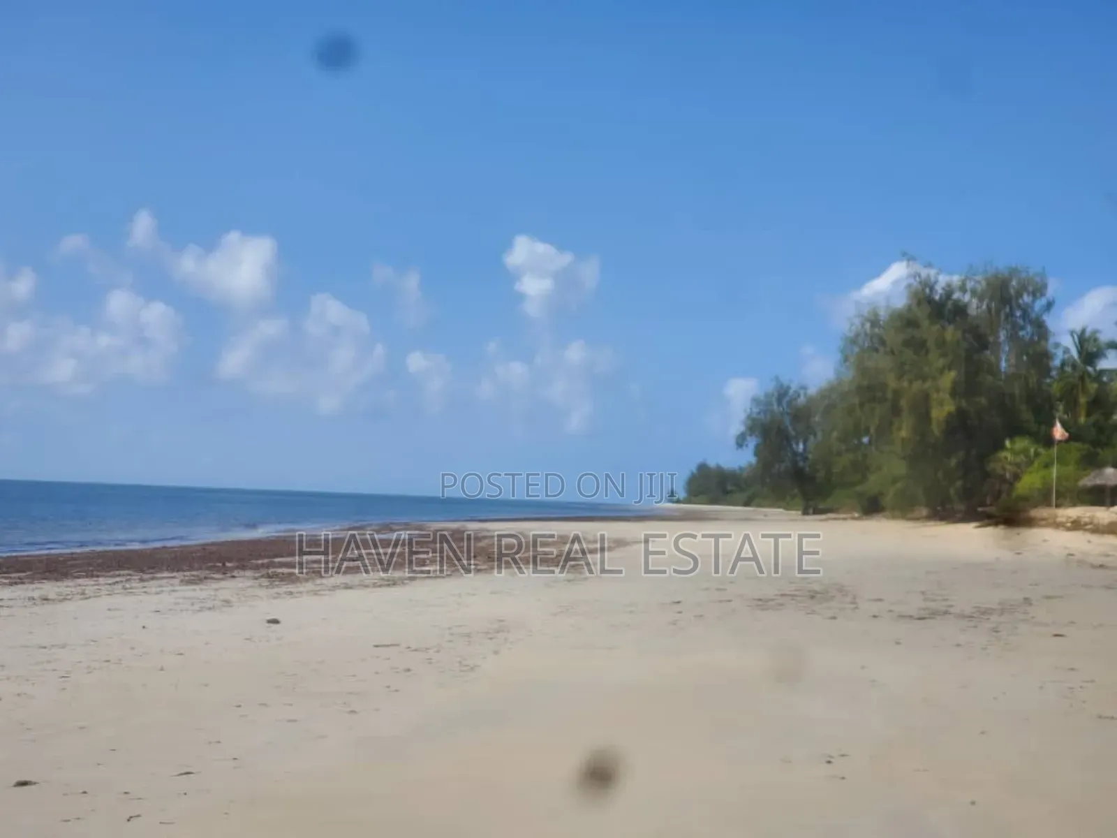 Beach Plot for Sale at Pangani