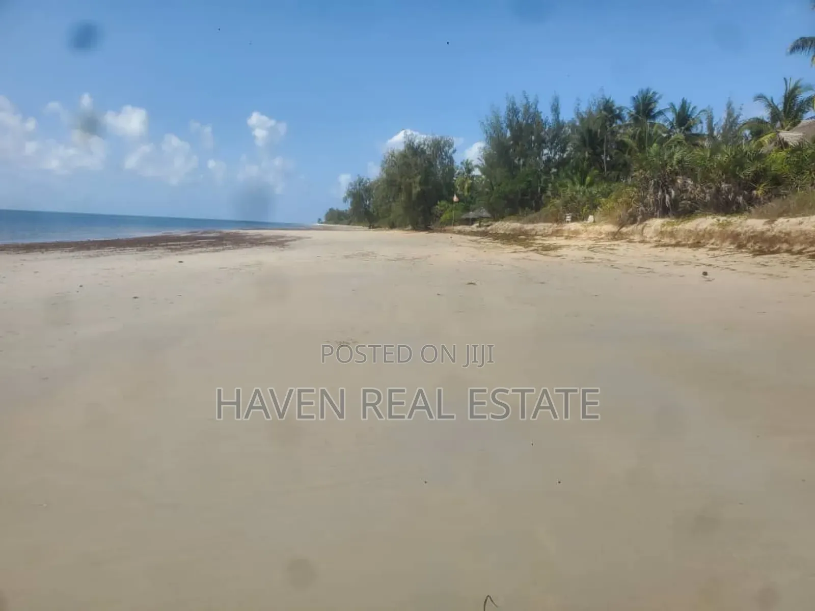 Beach Plot for Sale at Pangani