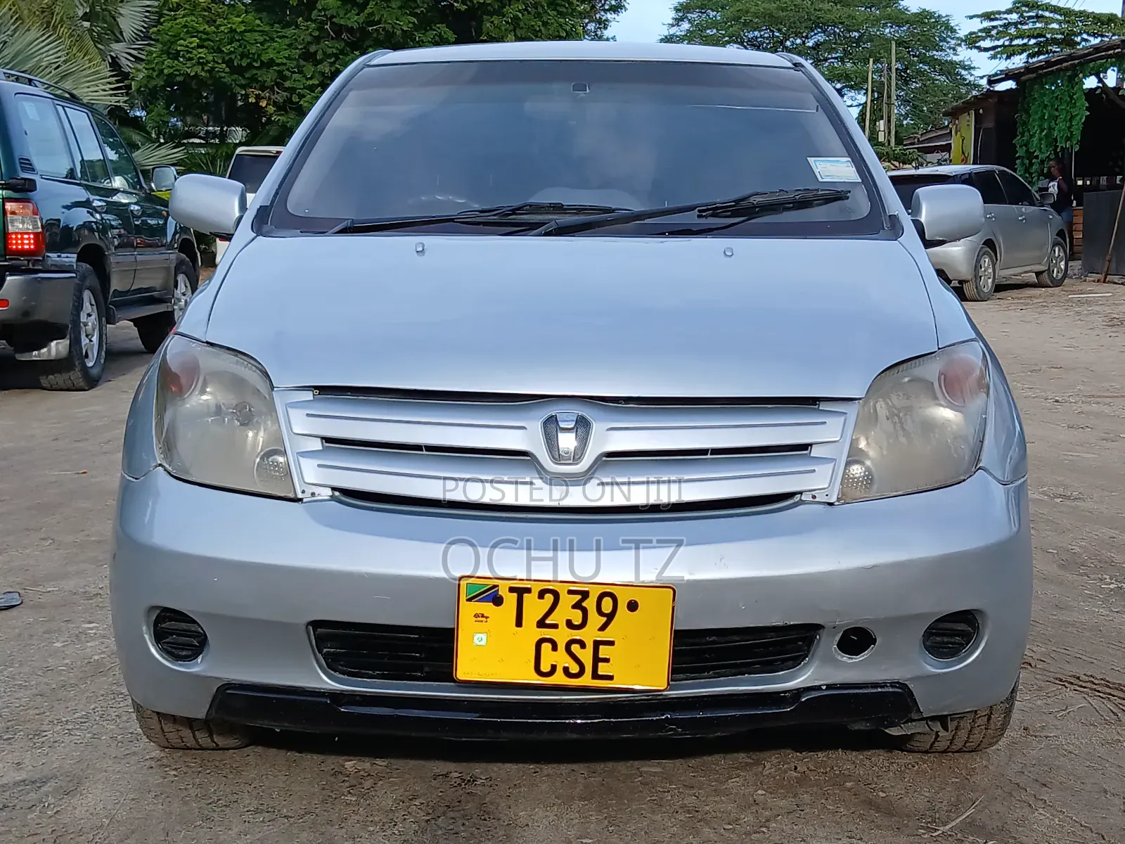 Toyota IST 2003 Silver