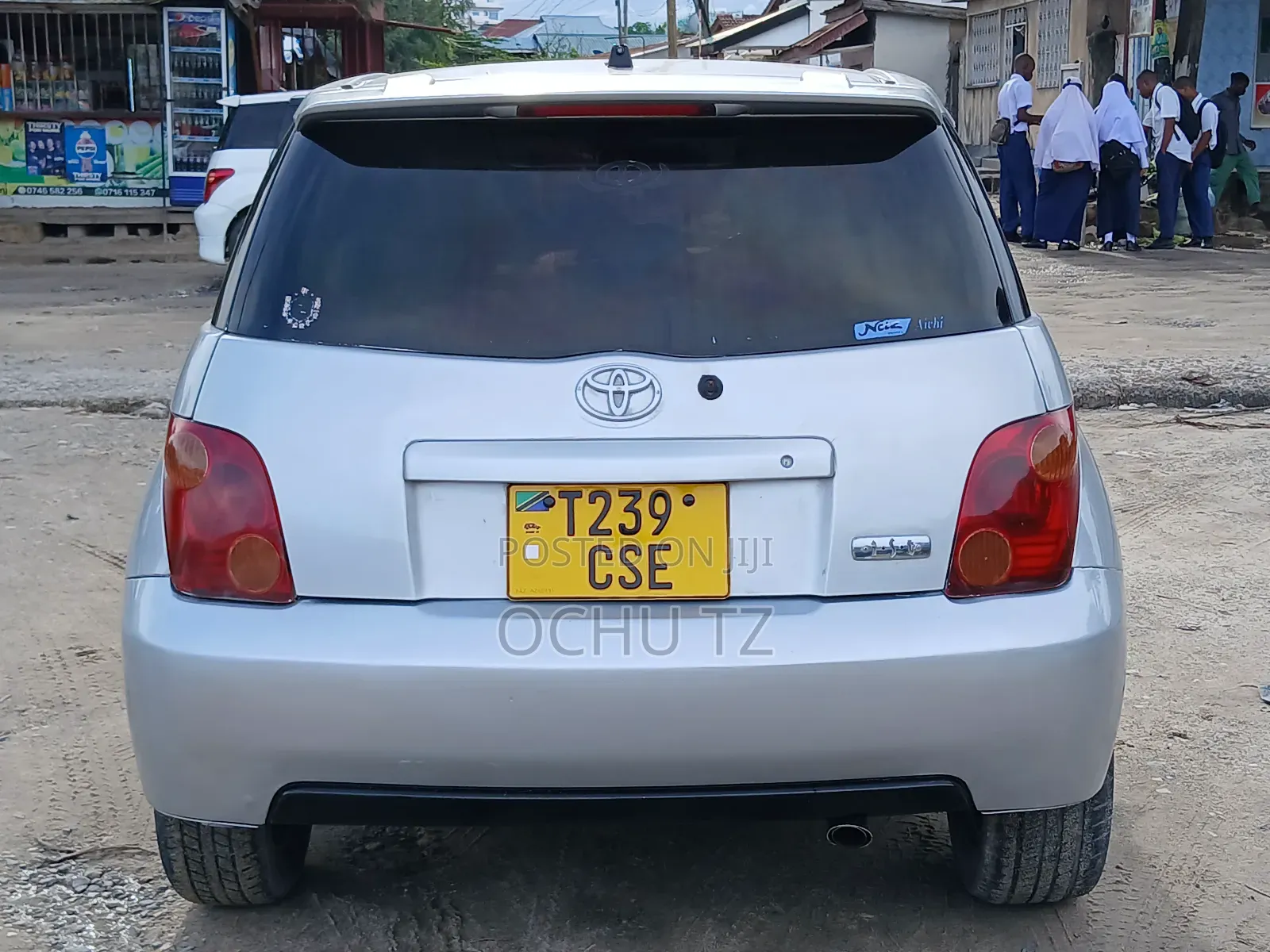 Toyota IST 2003 Silver