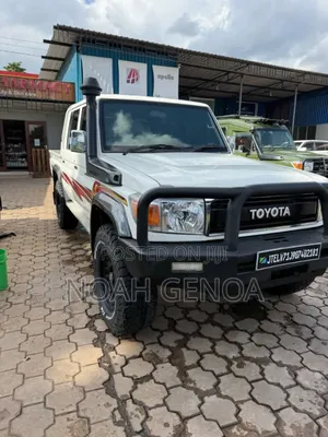 Toyota Land Cruiser 4.5 V8 TD 2018 White