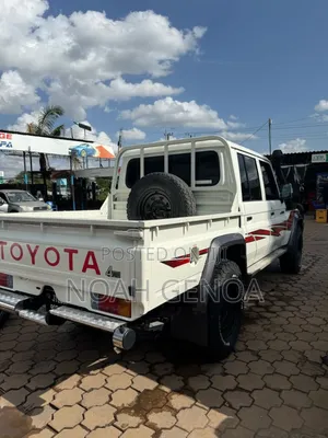 Toyota Land Cruiser 4.5 V8 TD 2018 White