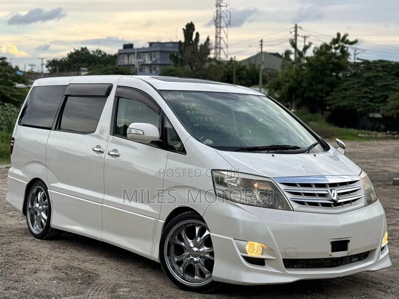 Toyota Alphard 2005 White