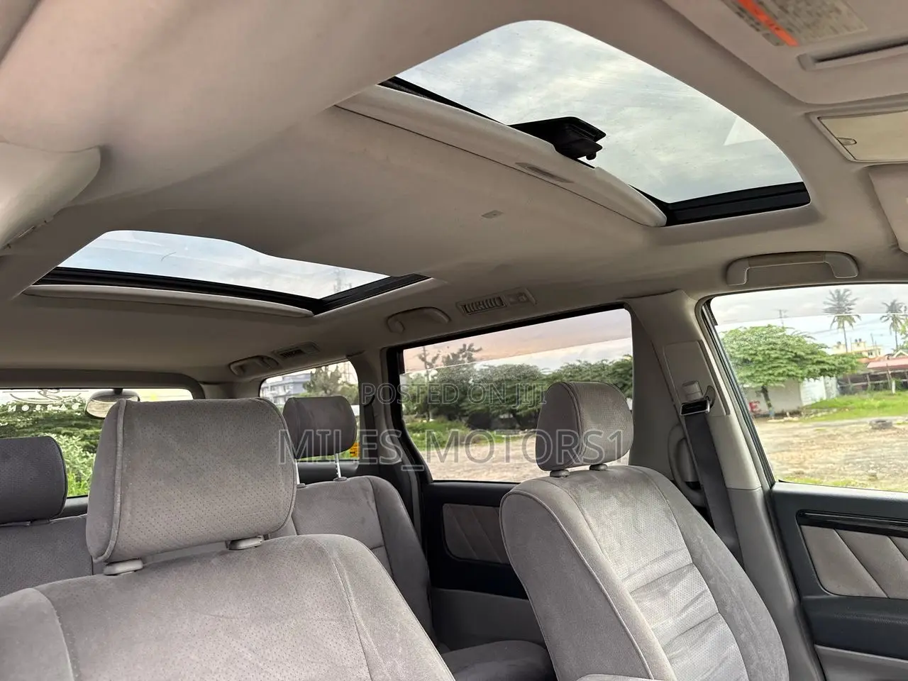 Toyota Alphard 2005 White