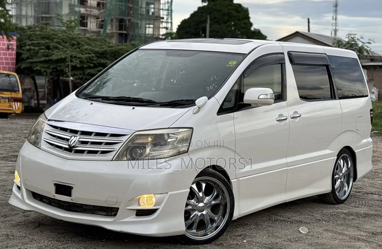 Toyota Alphard 2005 White