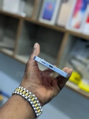 New Samsung Galaxy A55 256 GB White