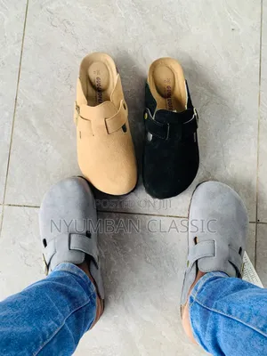 Guoluofei Sandals