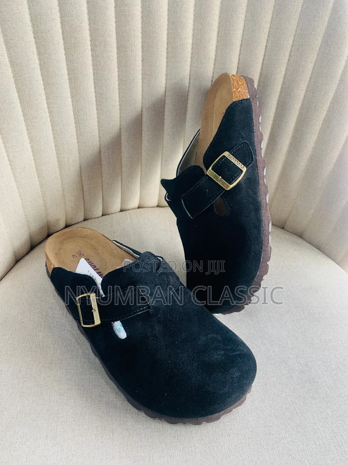 Guoluofei Sandals