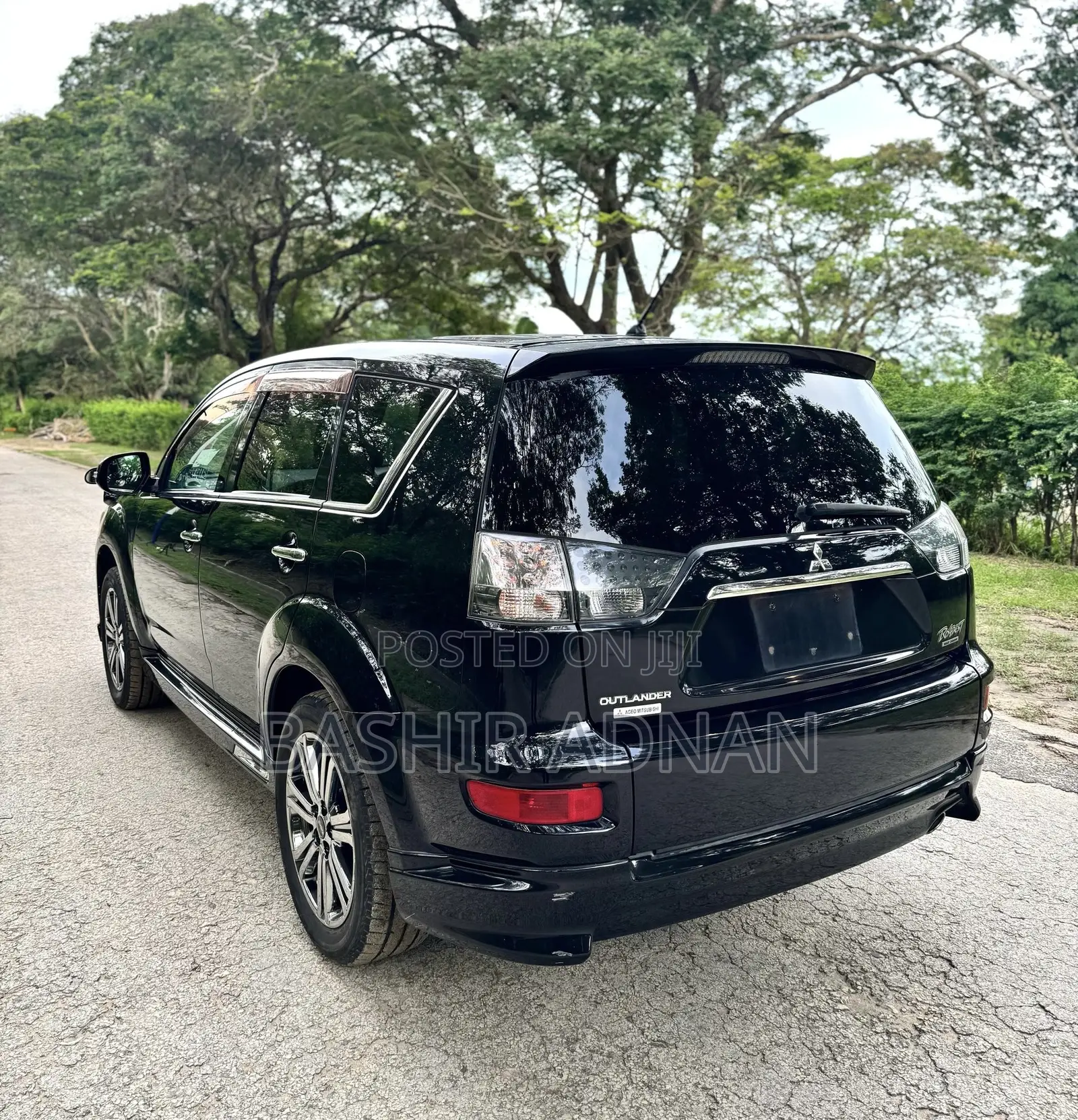 Mitsubishi Outlander 2010 Matt Black