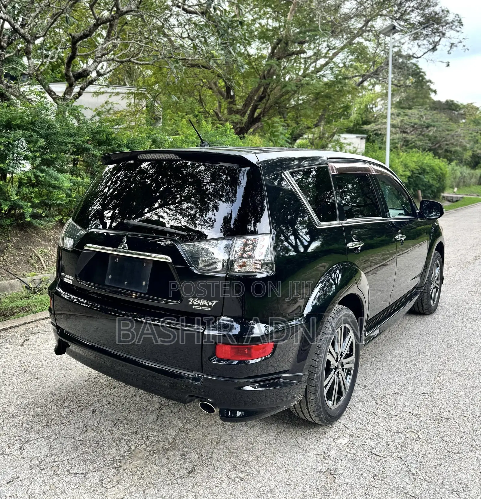 Mitsubishi Outlander 2010 Matt Black