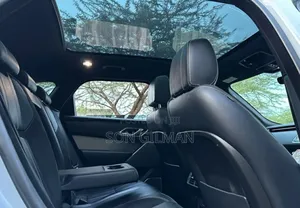 Land Rover Range Rover Velar 2018 White