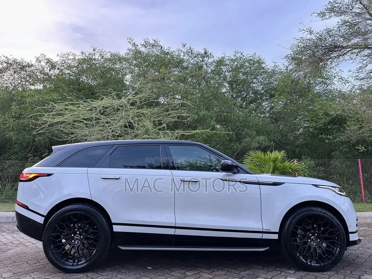 Land Rover Range Rover Velar 2018 White