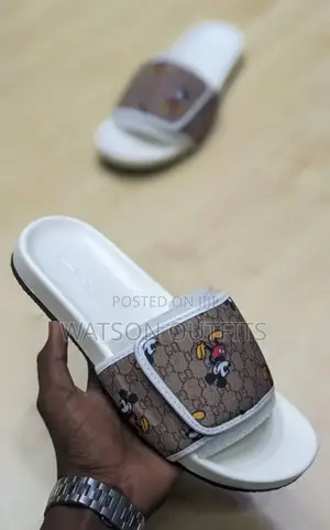 Gd Sandals Classic Casual