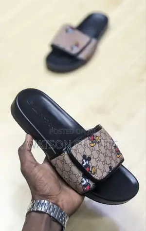 Gd Sandals Classic Casual