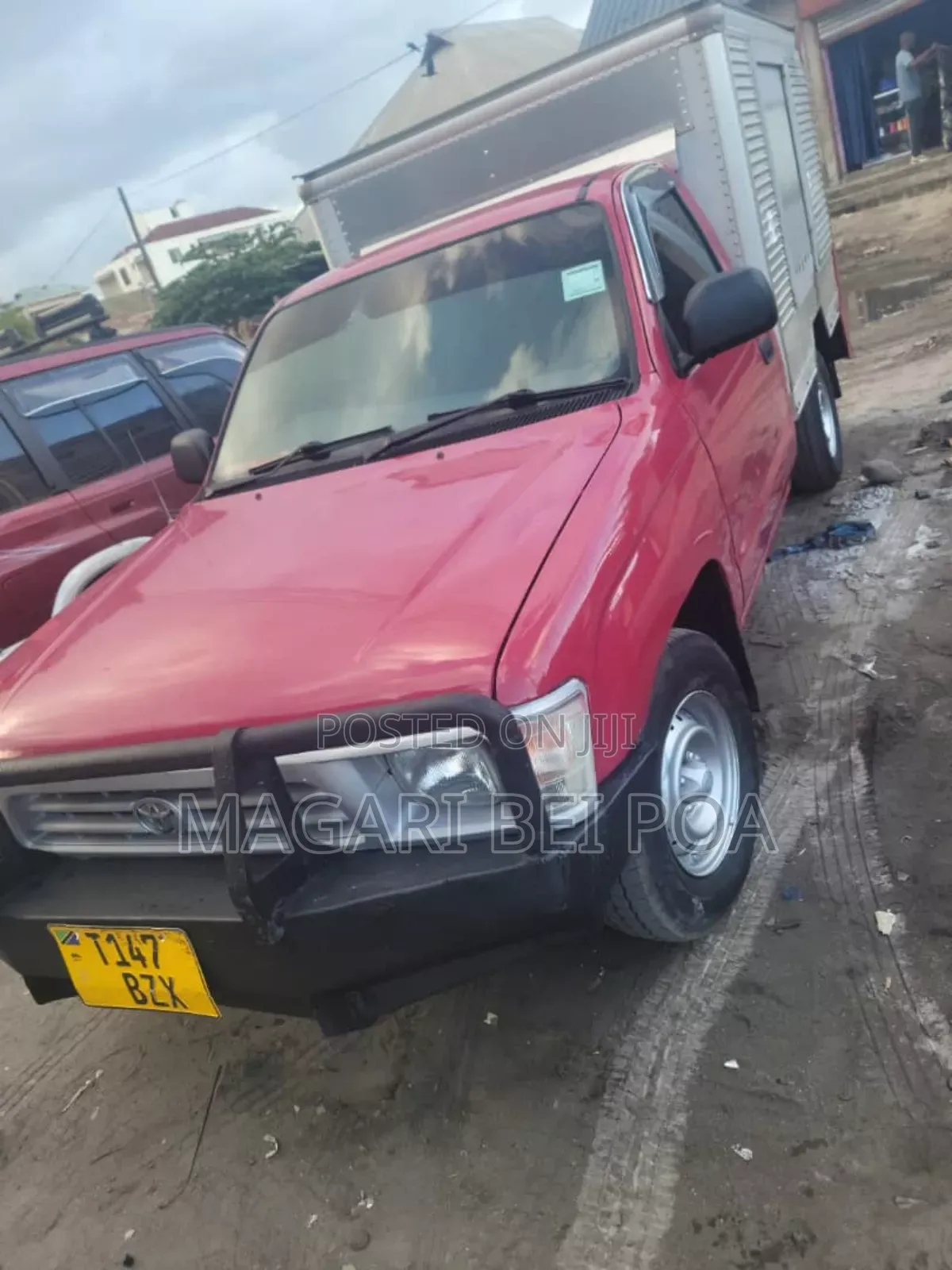 Toyota Hilux 2003 Red