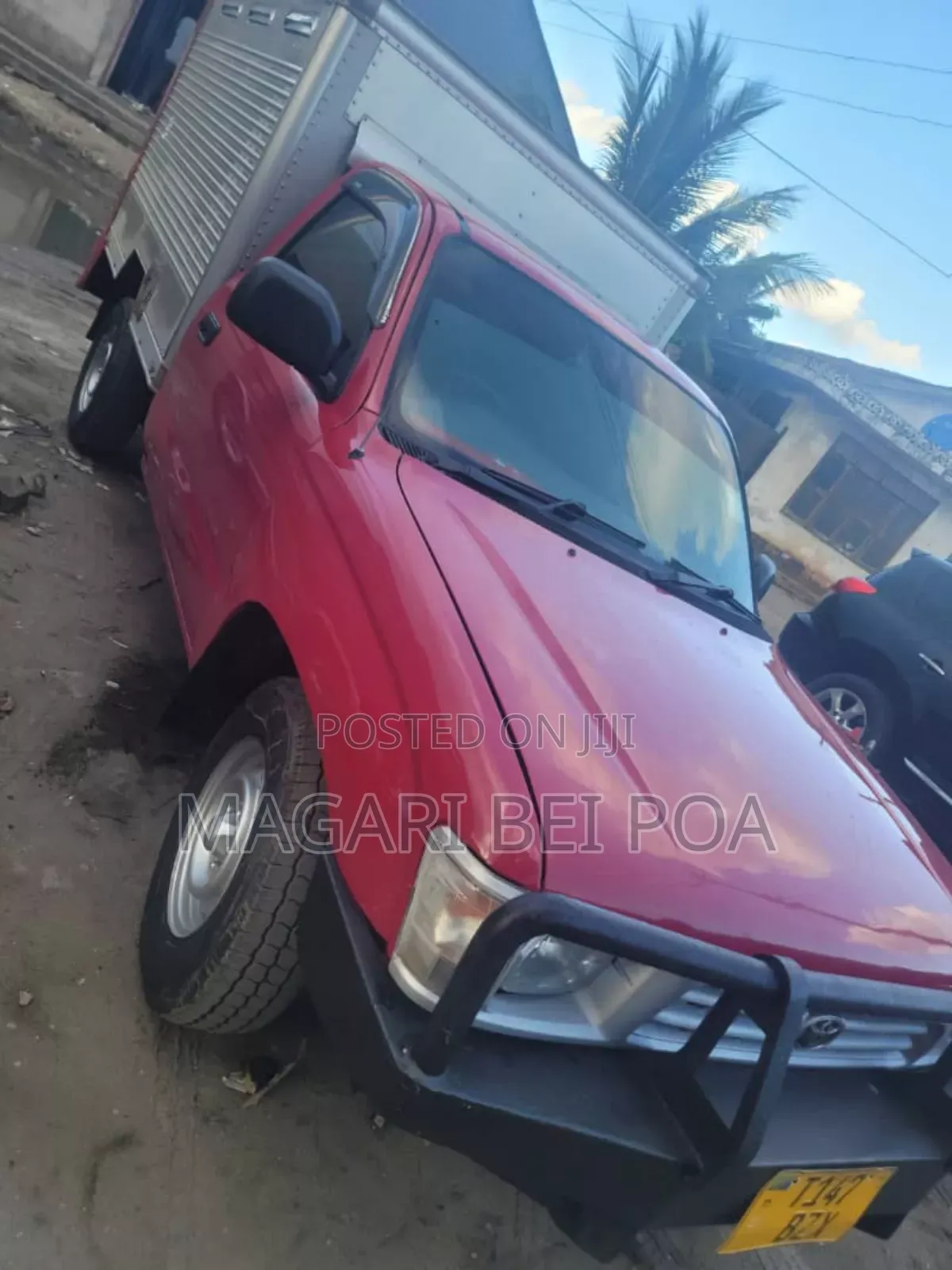 Toyota Hilux 2003 Red