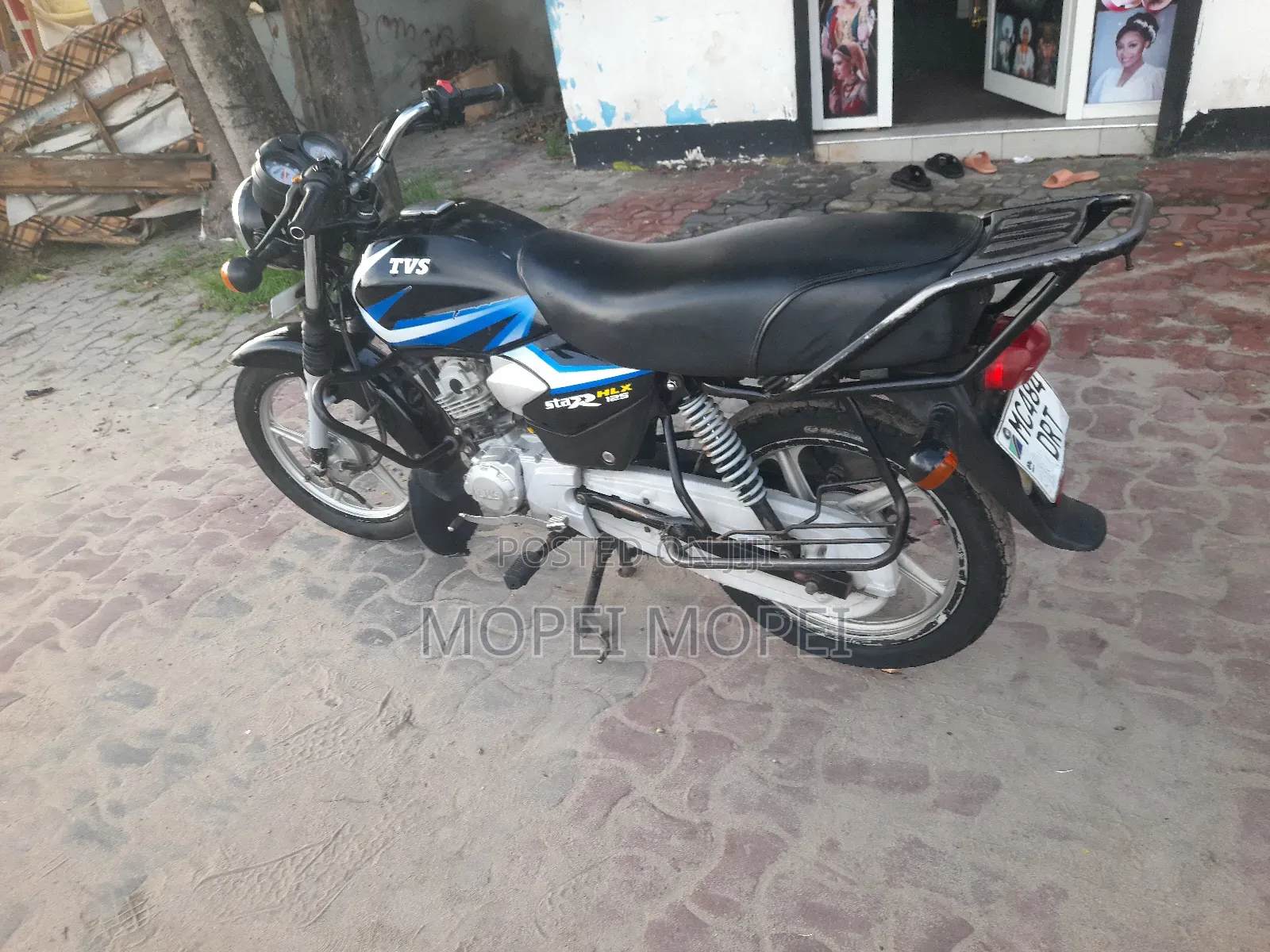 TVS HLX 125 2023 Black