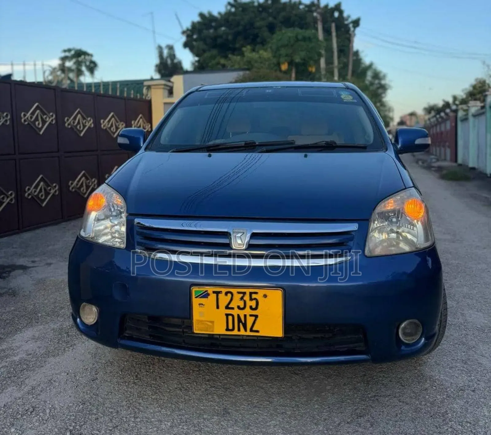 Toyota Raum 2005 Blue