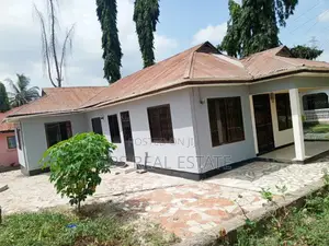 3bdrm House in Kimara Suka, Kinondoni for sale