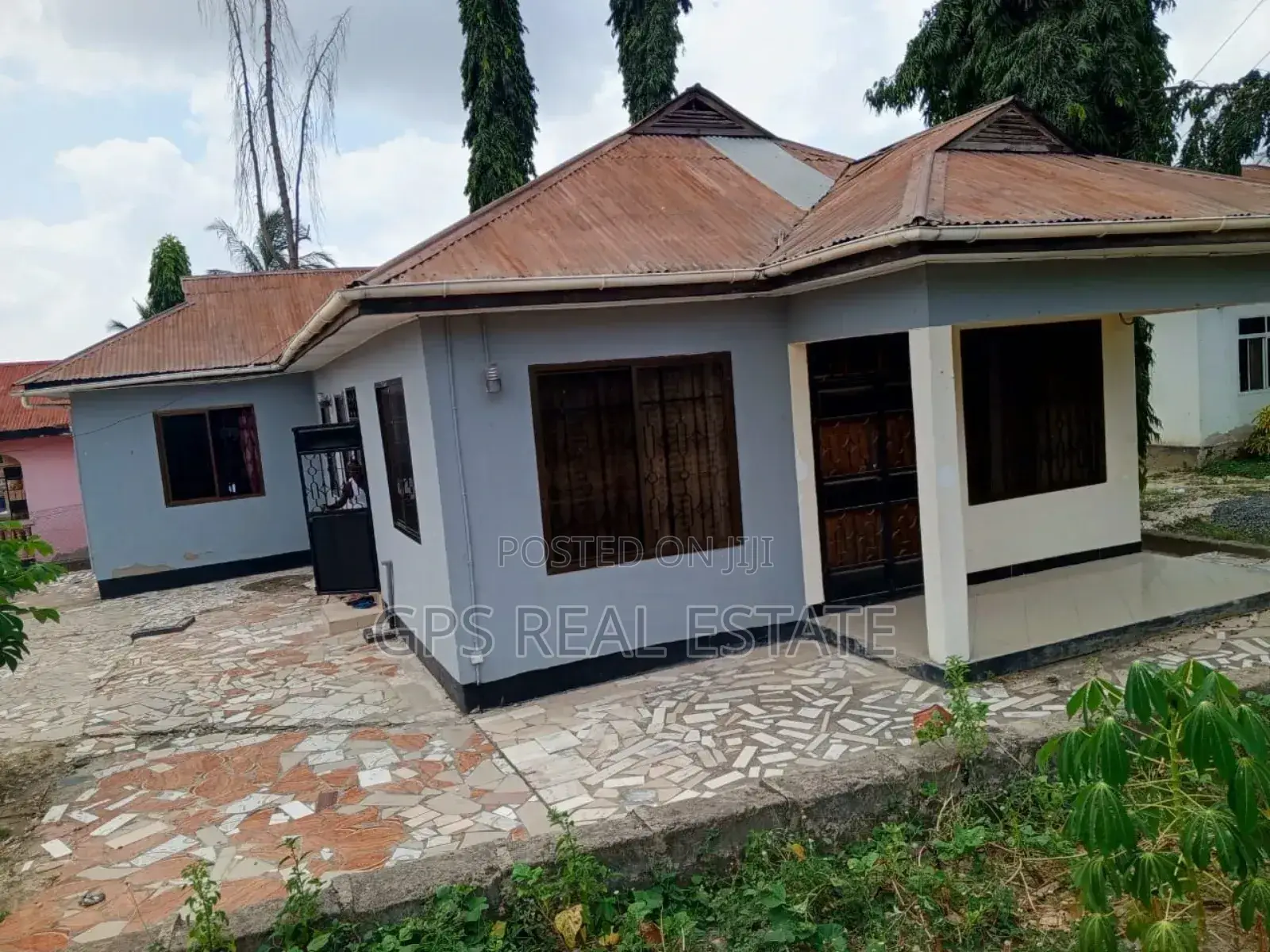 3bdrm House in Kimara Suka, Kinondoni for sale