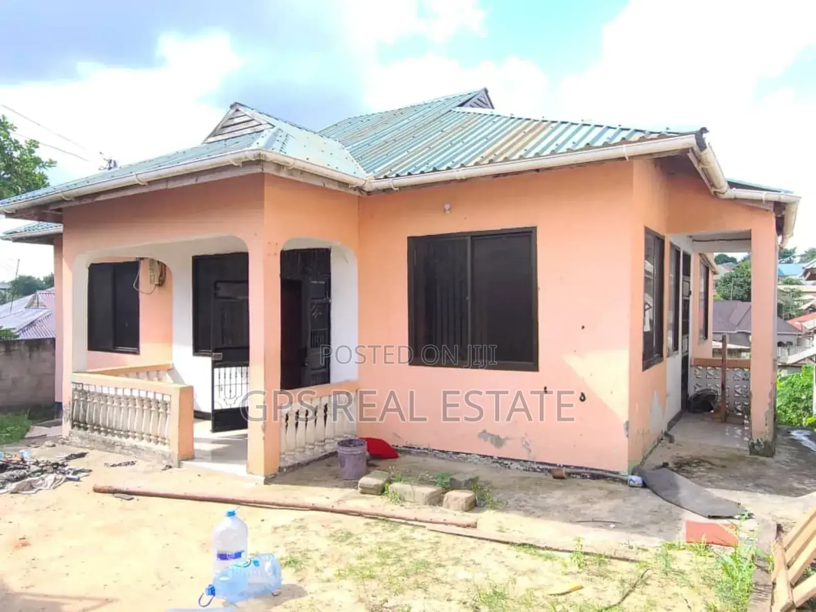 3bdrm House in Kimara Milenia, Kinondoni for sale