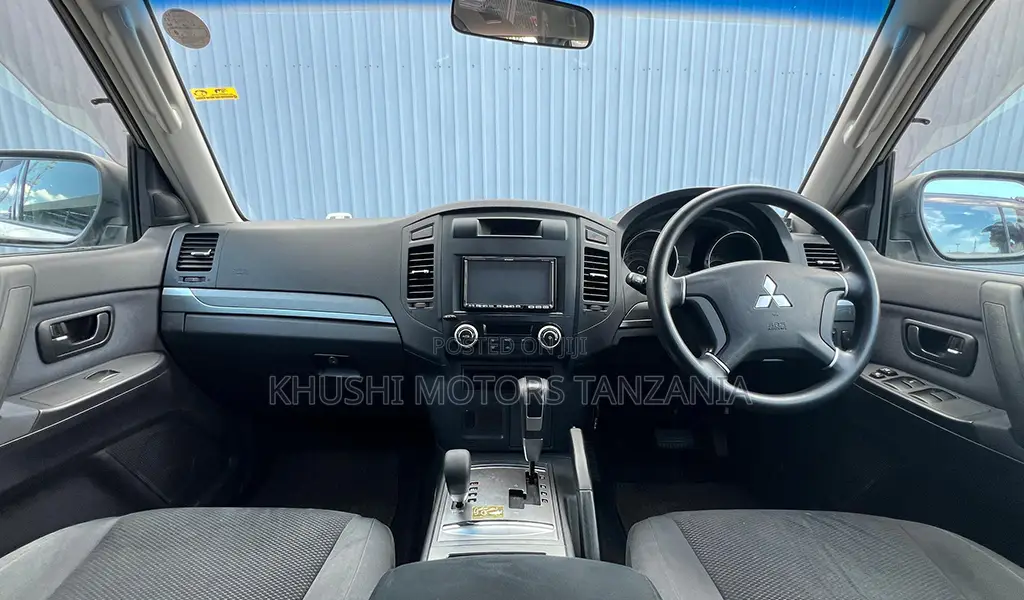 Mitsubishi Pajero 2007 Pearl