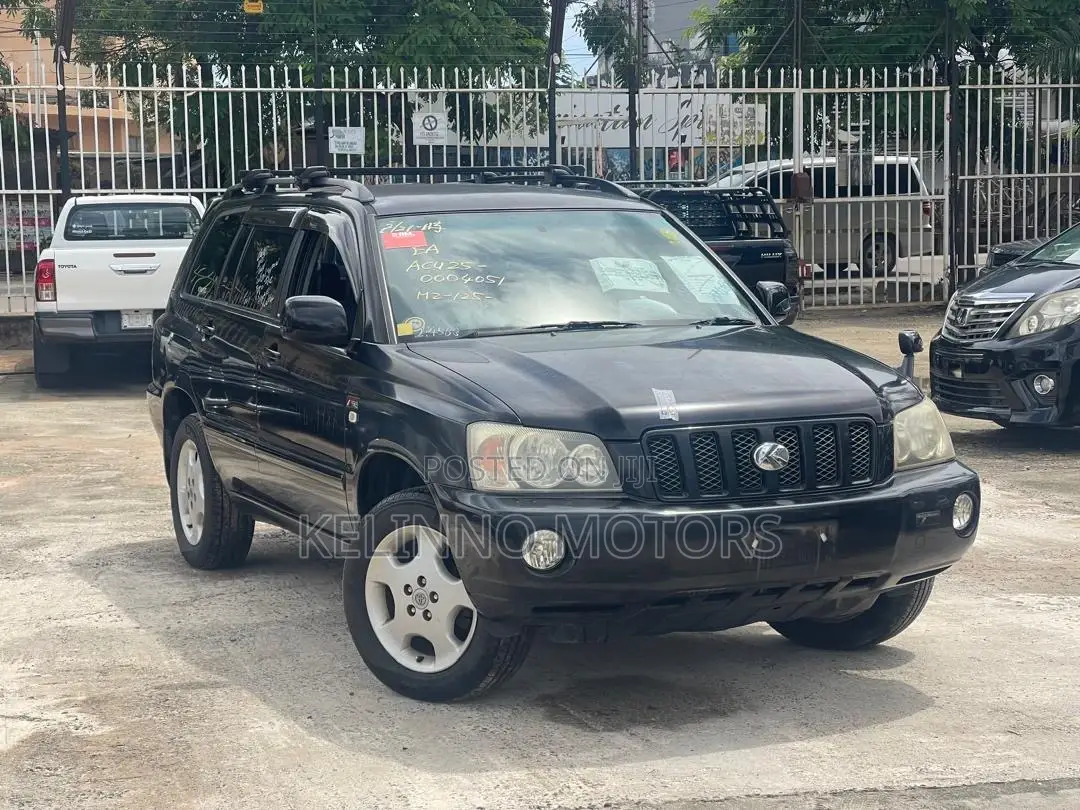 Toyota Vanguard 2001 Black