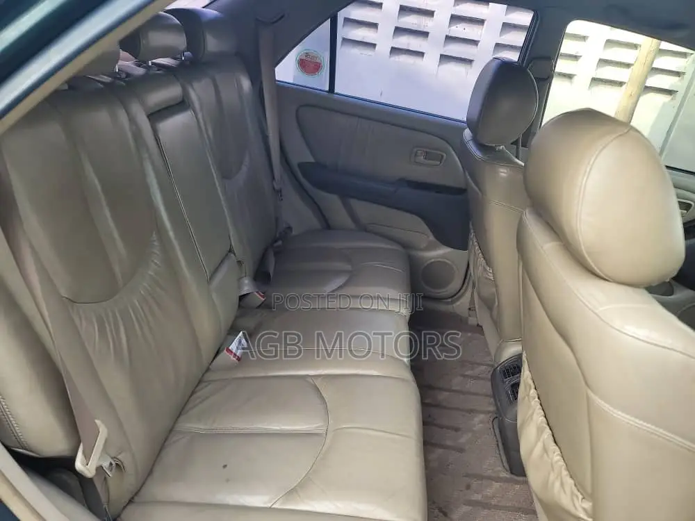 Toyota Harrier 2.2 16V 1998 Green