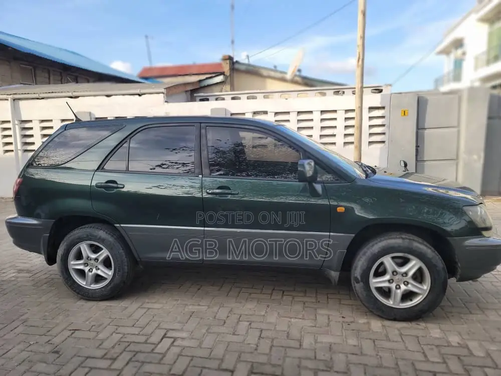 Toyota Harrier 2.2 16V 1998 Green