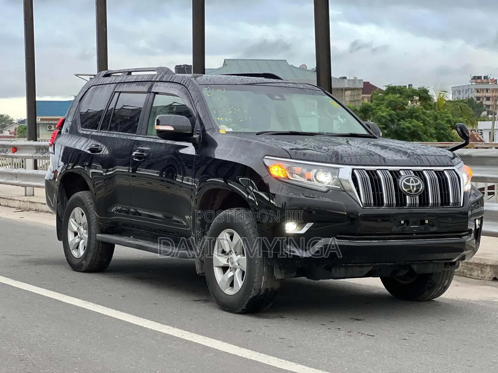 Toyota Land Cruiser Prado 2021 Black