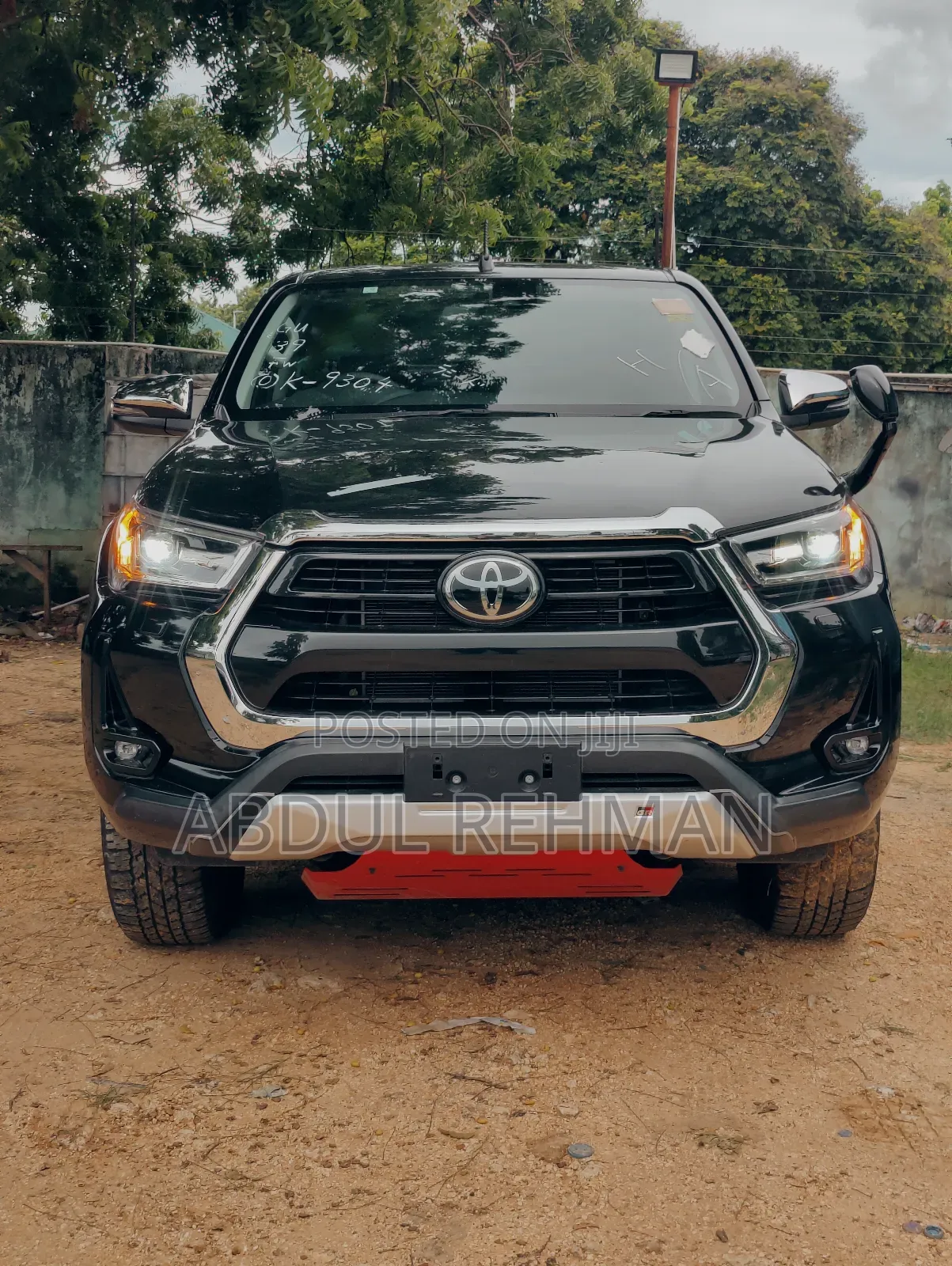 Toyota Hilux 2020 Black