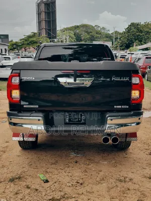 Toyota Hilux 2020 Black