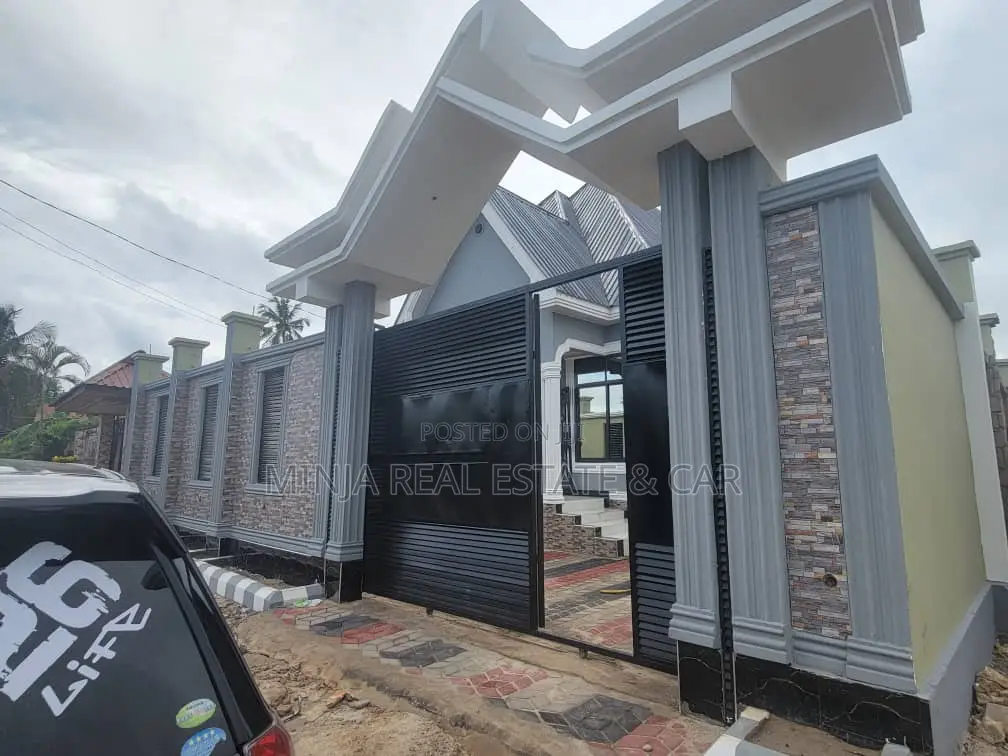 4bdrm House in Chamazi for sale