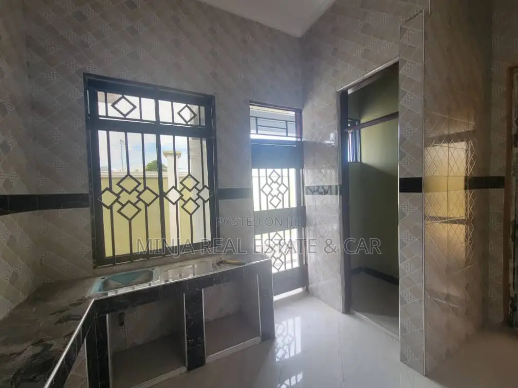 4bdrm House in Chamazi for sale