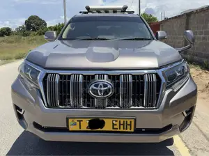 Photo - Toyota Land Cruiser Prado 3.0 D-4D (172 Hp) 2014 Silver