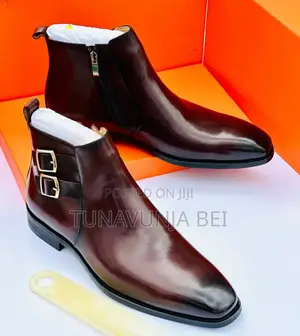 Leather Travota