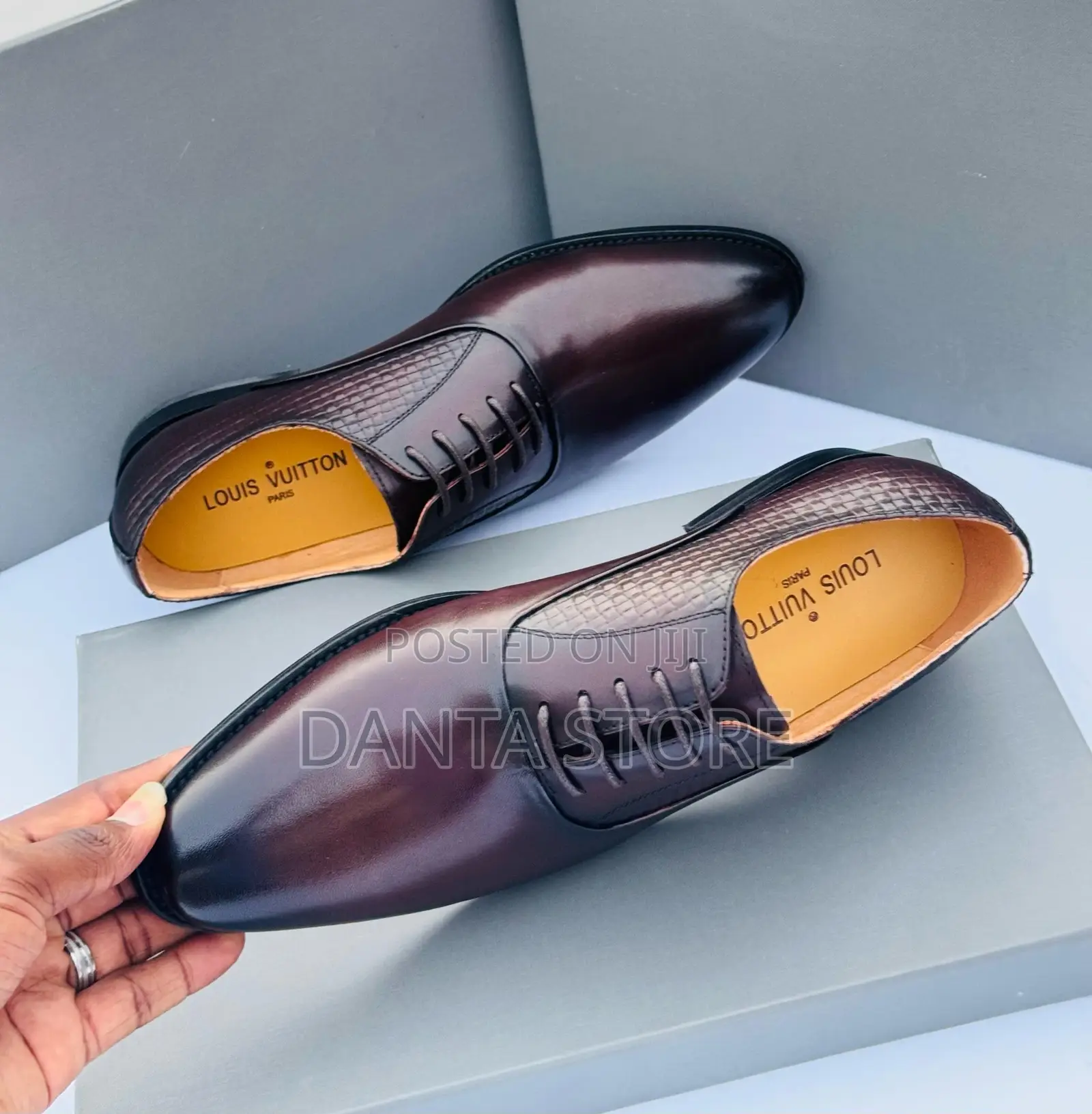 Lv Mocasin Coffee
