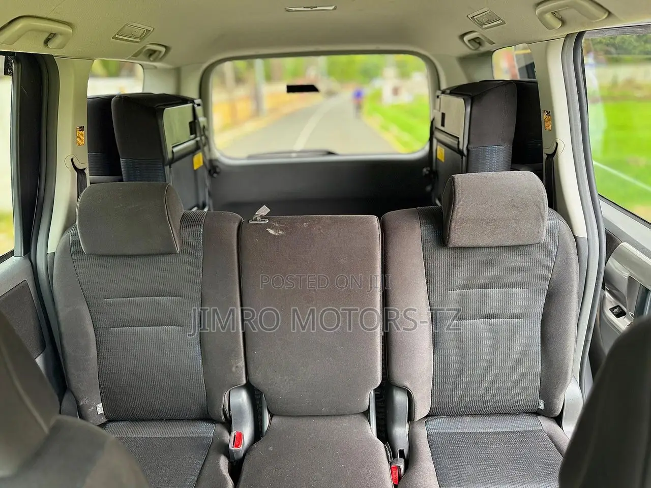 Toyota Noah 2008 Silver
