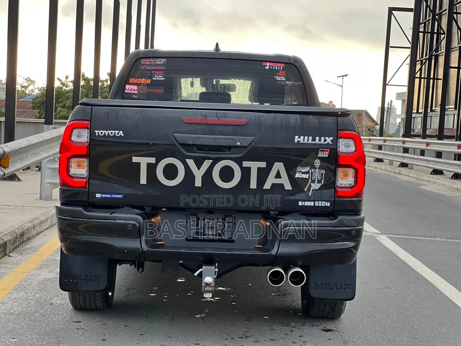 Toyota Hilux 2022 Matt Black