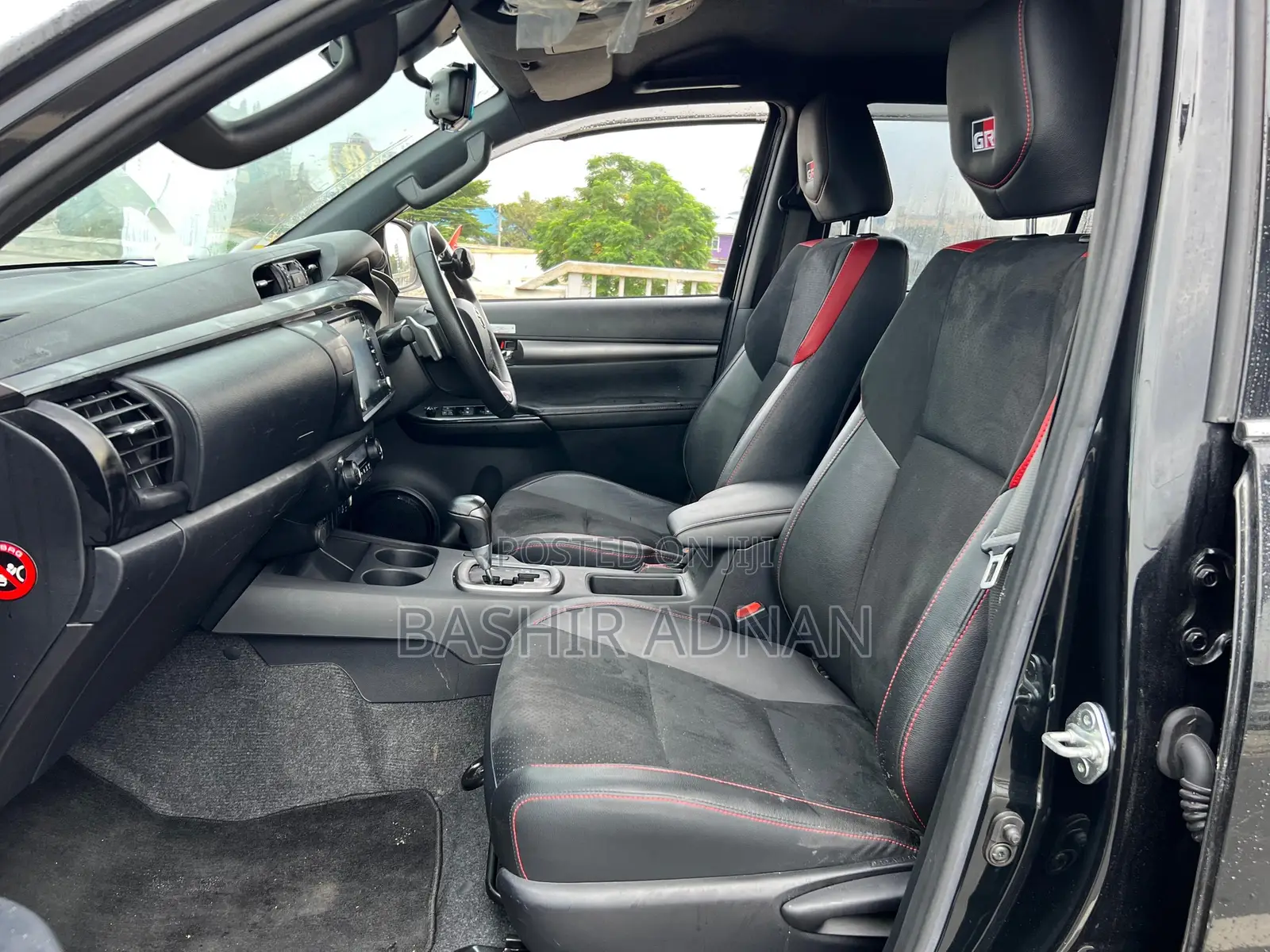Toyota Hilux 2022 Matt Black