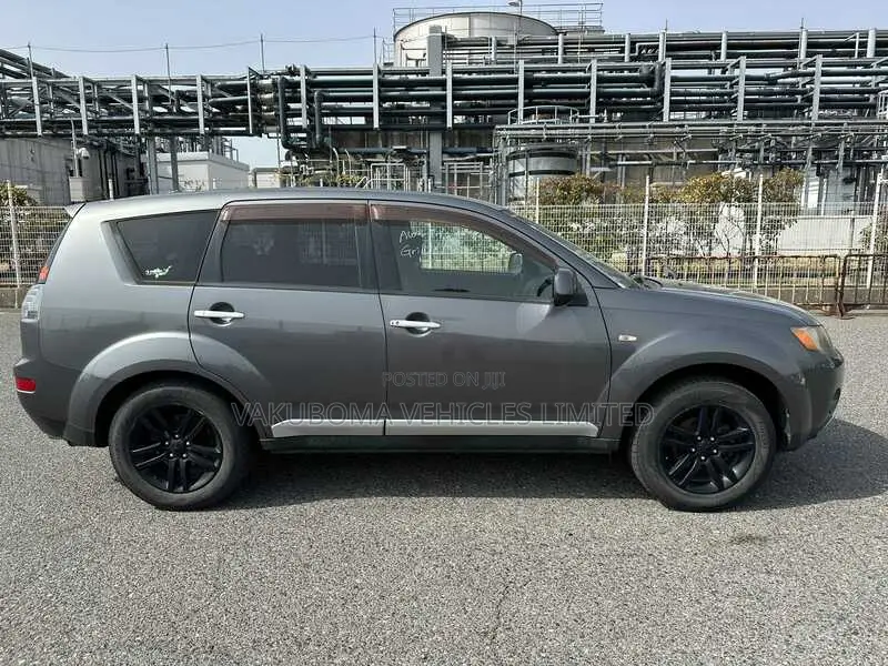 Mitsubishi Outlander 2006 Gray