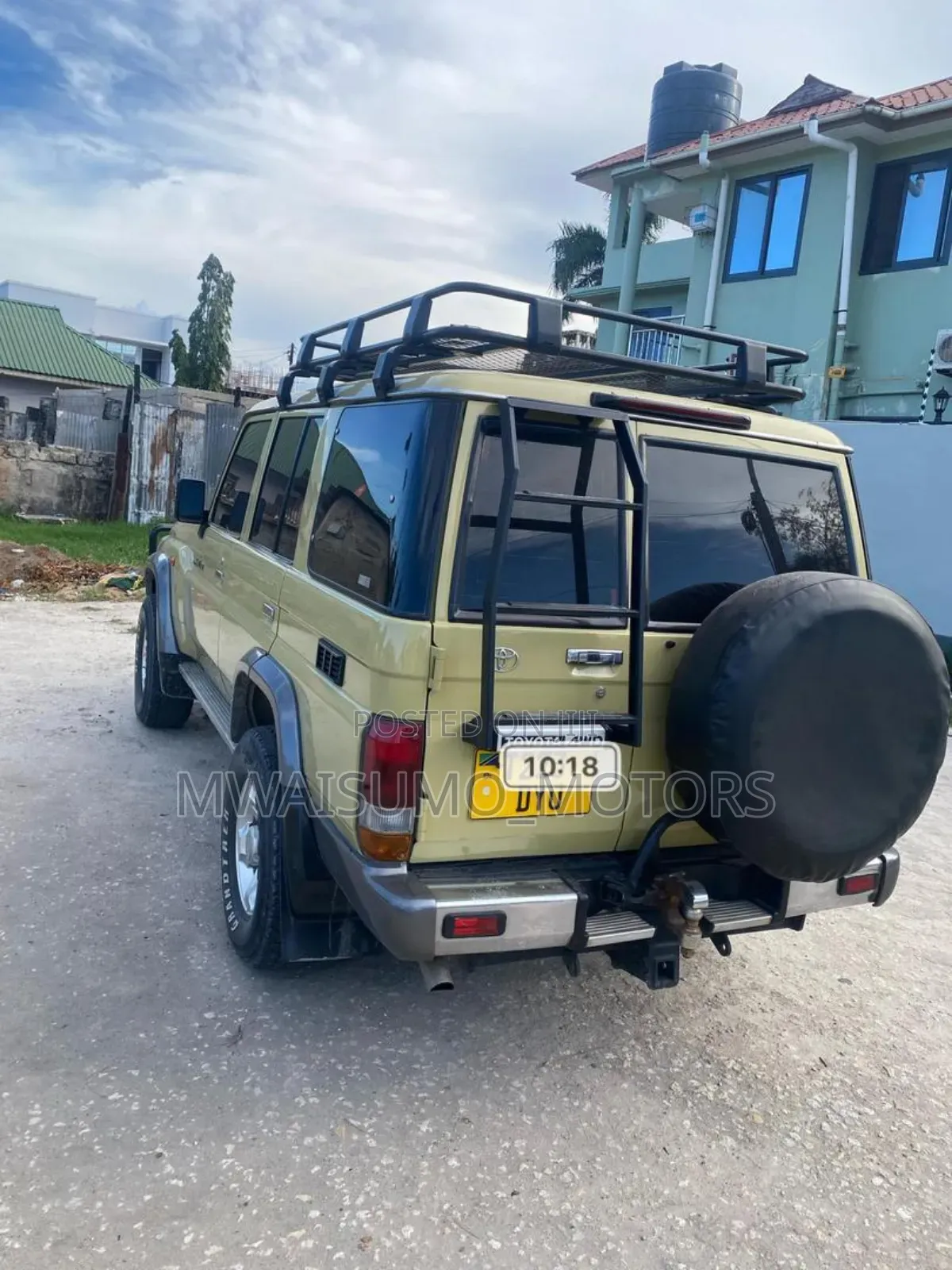 Toyota Land Cruiser 2013 Beige